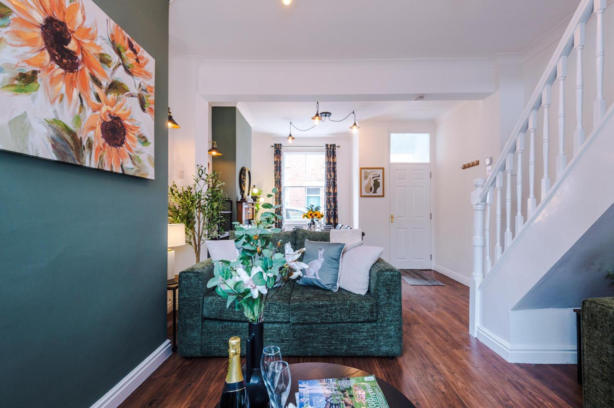 New! Stunning 2-Bed City-Centre Home In Chester By 53 Degrees Property - Ideal For Couples & Groups - Sleeps 6! 외부 사진