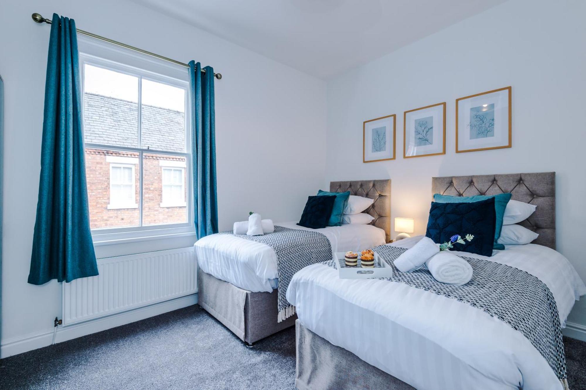 New! Stunning 2-Bed City-Centre Home In Chester By 53 Degrees Property - Ideal For Couples & Groups - Sleeps 6! 외부 사진