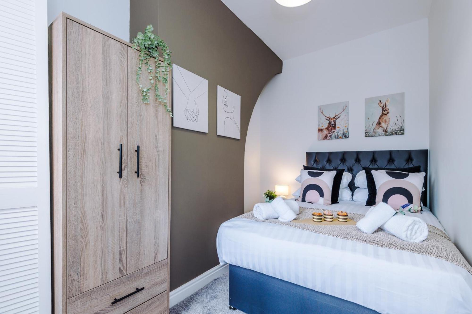New! Stunning 2-Bed City-Centre Home In Chester By 53 Degrees Property - Ideal For Couples & Groups - Sleeps 6! 외부 사진